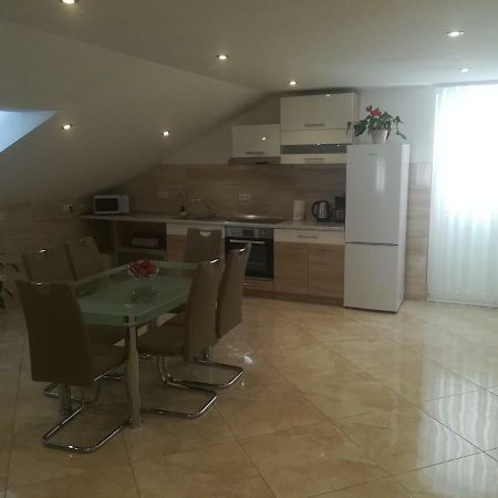 Apartman Daria Appartement Trogir Buitenkant foto