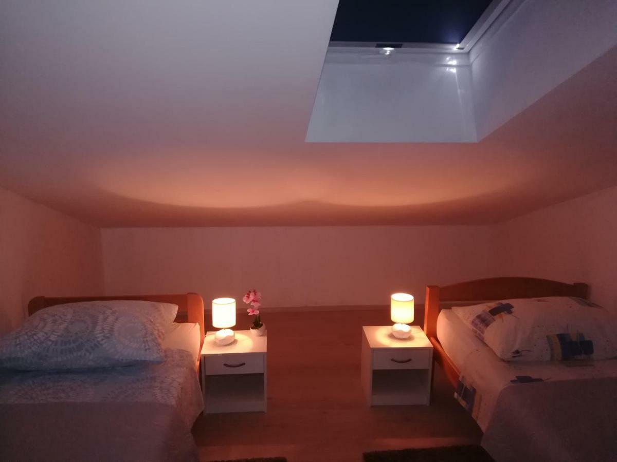 Apartman Daria Appartement Trogir Buitenkant foto